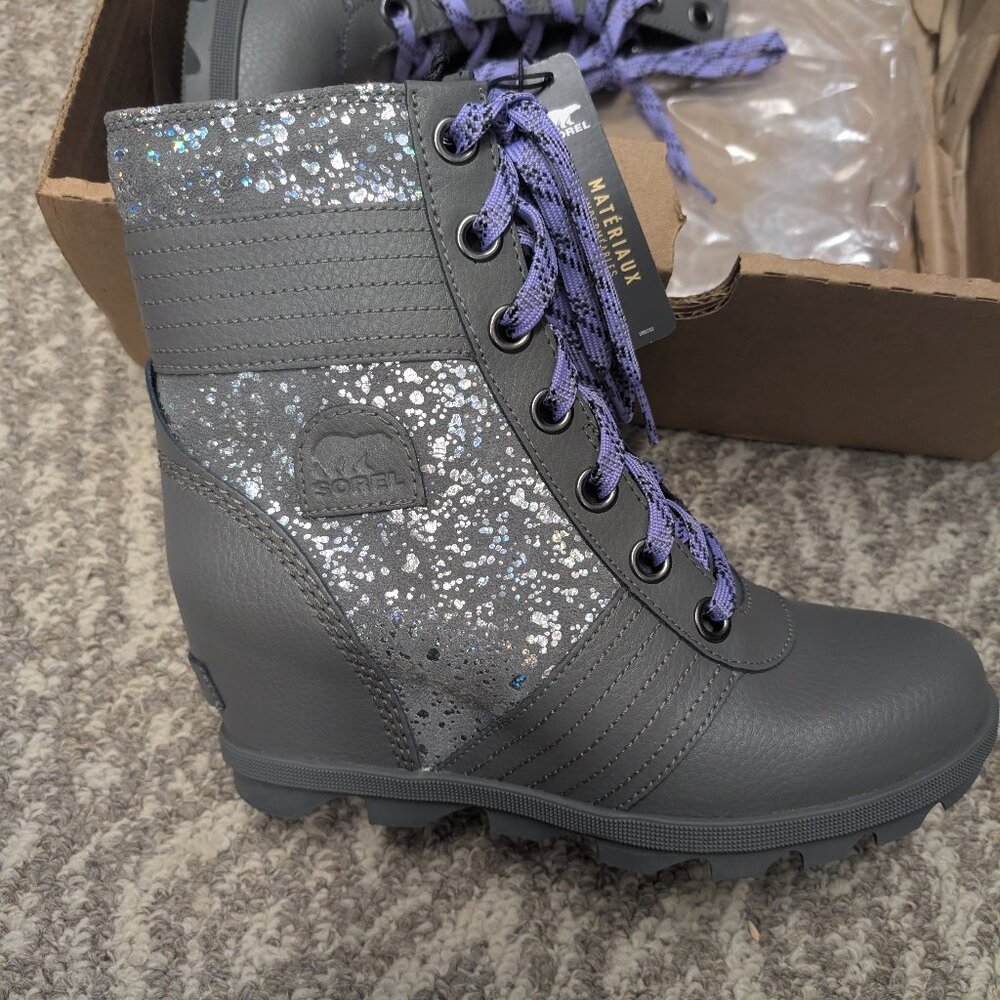 Sorel Quarry Paisley purple wedge boots